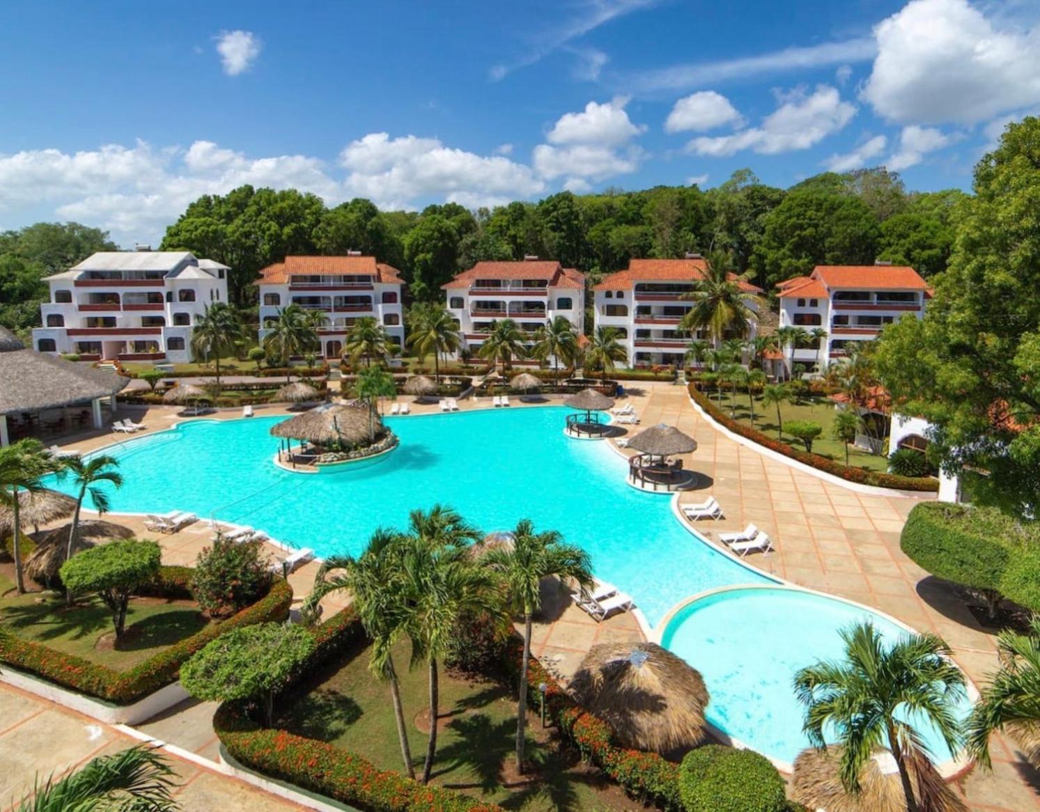 The Biggest Swimming Pool In Sosua, Frente A La Piscina Mas Grande En Sosua Sosúa Exterior foto