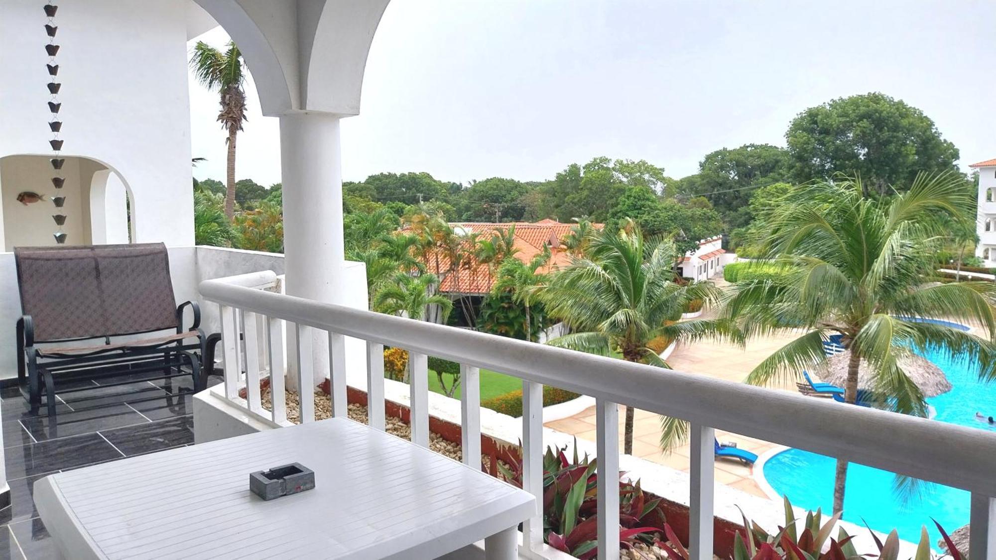 The Biggest Swimming Pool In Sosua, Frente A La Piscina Mas Grande En Sosua Sosúa Exterior foto